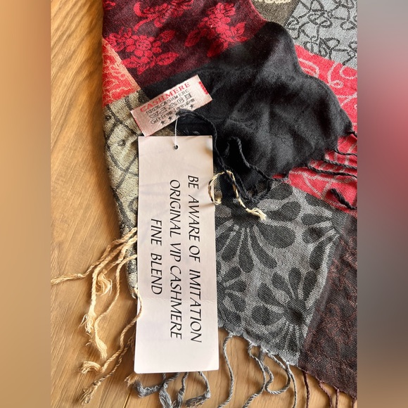 NWT Genuine Jerusalem 100% Cashmere Scarf Red and Black Women’s Wrap Shawl - Picture 4 of 6